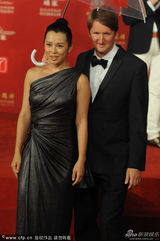 组图：上海电影节闭幕红毯评审团压轴亮相