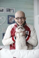 组图：平安发全新单曲《平安夜》 圣诞写真展童真