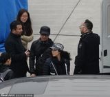 组图：章子怡演《太平轮》汪峰探班大秀甜蜜