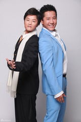 组图：何炅谢娜上演人间四月天 戴军变莎士比亚