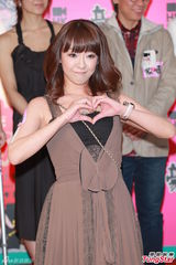 组图：杜汶泽现场“金手指”撩拨众女 效果拔群