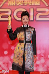 组图：汪明荃获得万千光辉演艺人大奖