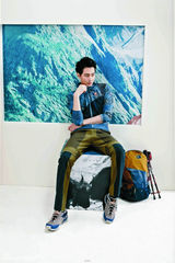 高清图：赵寅成户外大片色斑缤纷洋溢春日气息