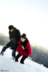 组图：《璀璨人生》阚清子何润东情定瑞士雪山