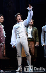 组图：音乐剧《红花侠》试演 主演齐亮相