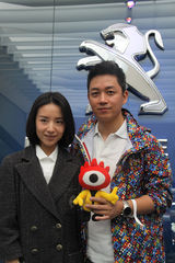 组图：董洁潘粤明昔日羡煞旁人的恩爱瞬间