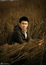 幻灯：赵峥冬日暖阳写真 温文儒雅帅气型男