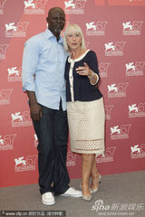 高清图：《暴风雨》亮相 奥斯卡影后海伦-米伦撑场