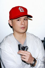 幻灯：侧田自言不帅没天赋 腼腆性格造就歌者气质