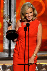 组图：《美国怪谭》杰西卡-朗格夺迷你剧最佳女配角