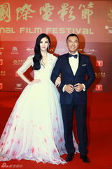 组图：第16届上海电影节开幕红毯群星闪耀