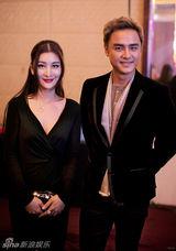 组图：谢楠吴京盛典秀恩爱 王岳伦亲吻李湘