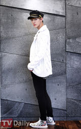 高清组图：独家对话韩国超人气新生男团EXO-K