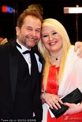 组图：主竞赛单元影片《天堂：希望》首映