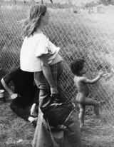 幻灯图集：1969伍德斯托克音乐节现场罕见珍图