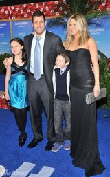 高清图：《随波逐流》首映 安妮斯顿pk妮可-基德曼