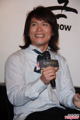 组图：伍佰第3次举办摄影展 预计12月推新专辑