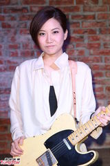 组图：卢凯彤写歌送黄耀明 理解好友何韵诗出柜