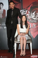 组图：杨采妮携张震宣传导演处女作