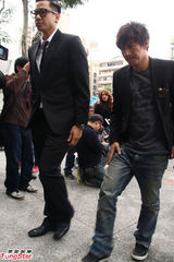 组图：大小S父亲追悼会 亲家张兰亲赴台好友来悼念