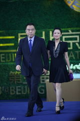 高清组图：群星华服亮相北京电影节蓝毯