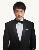 组图：王耀庆写真演绎职场精英范儿