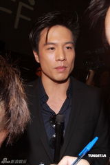 高清图：香港电影节开幕红毯 汤唯鲍起静等群星汇聚