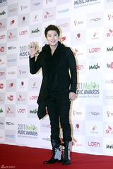 高清组图：Super Junior与f(x)IU等出席音乐颁奖礼