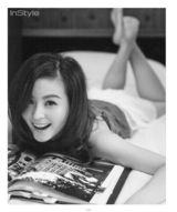 幻灯图：戴娇倩最新黑白大片 小女人扛鼎高收视