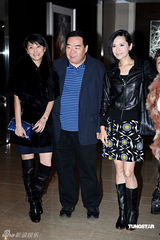 高清：陈国邦迎娶罗敏庄现场洒泪 众无线艺人道贺