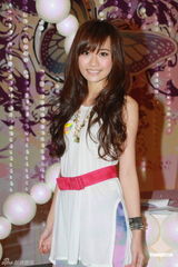 高清组图：庄思敏羽翘主持《姊妹淘》 吕慧仪等助阵