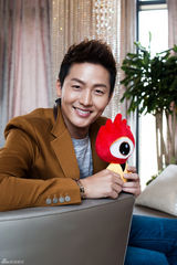 高清组图：对话李廷镇变中国通 想搭档林志玲