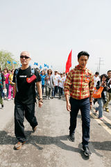 高清组图：陈坤西宁行走顺利收官洋溢喜悦