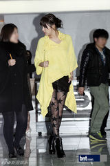 组图：韩星孔孝真朴诗妍等出席品牌展销会