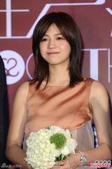 组图：陈妍希难忘前男友 大赞新片搭档甄子丹