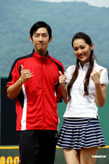 组图：吴建豪新片演绎棒球达人 王予柔绯闻遭追问