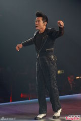 组图：叶倩文红馆演出圆满闭幕