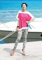 组图：韩国女艺人朴真熙拍服装品牌夏季广告