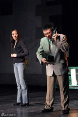 高清组图：话剧《李小红》带观众重返70年代