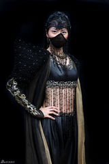 高清图：梁咏琪为《越光宝盒》首演“脱戏”