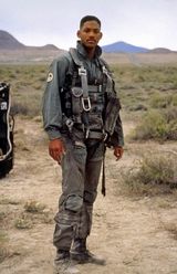 组图：《远去的飞鹰》热播 盘点空军制服诱惑