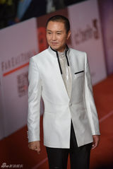 高清组图：第49届金马奖红毯星光闪耀