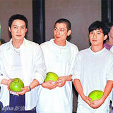 组图：泰国白龙王去世 传曾助百艺人转运