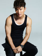 组图：贾乃亮双单曲齐上线 独特嗓音深情款款