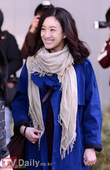 组图：《电视剧之王》片场 郑丽媛金明敏打情骂俏