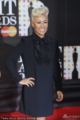 组图：2013全英音乐奖女星红毯竞艳