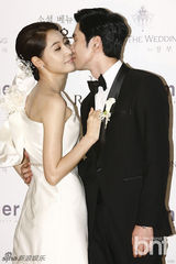 组图：韩星权民与尹智敏首尔大婚 曾因拍戏结缘