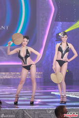 高清组图：亚姐竞赛泳装透视装比拼 堪比洗剪吹