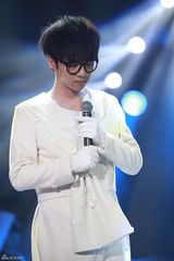 组图：华晨宇将加盟央视梦想星搭档公益盛典