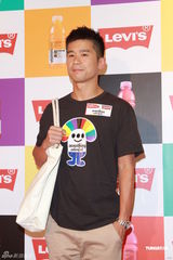 组图：林海峰跨行做设计师 笑称要离开演艺圈